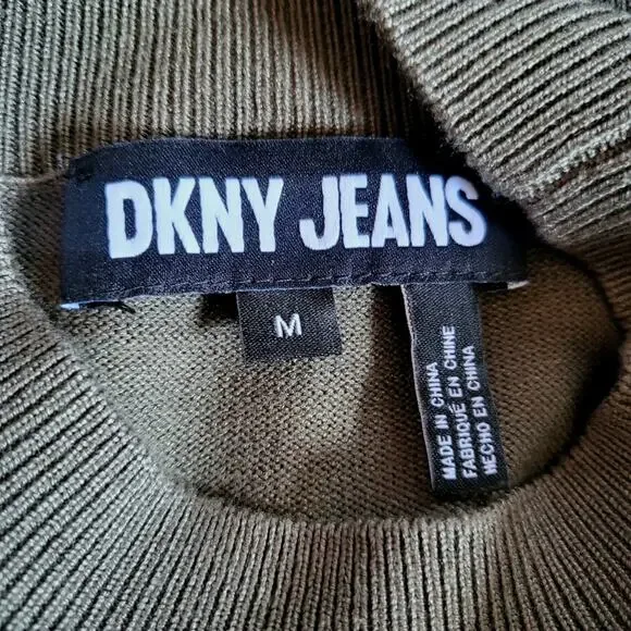 NWT DKNY Jeans Olive Green Short Sleeve Mock Neck Rhinestone Logo Knit Top - Picture 11 of 12